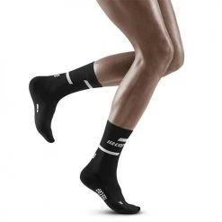 CEP Women's The Run Compression Mid Cut Socks 4.0 - Ocean/Petrol 8 CEP Women's The Run Compression Mid Cut Socks 4.0 - Ocean/Petrol