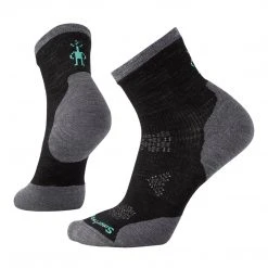 Smartwool Women's Performance Run Cold Weather Mid Crew Socks - Black
