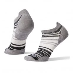 Smartwool Women's Performance Run Zero Cushion Striped Low Ankle Socks - Light Gray