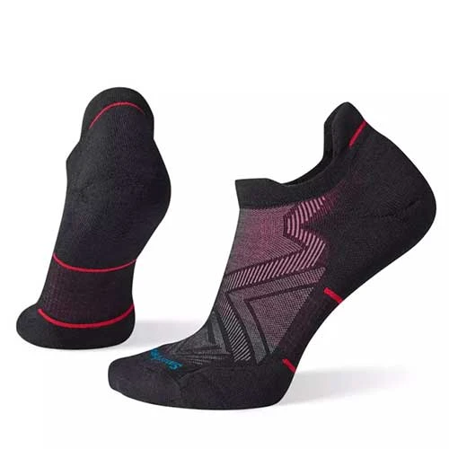Smartwool Women's Performance Run Targeted Cushion Low Ankle Socks - Black 1 Smartwool Women's Performance Run Targeted Cushion Low Ankle Socks - Black