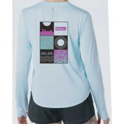 New Balance Tops Women's She Runs Vertical Script With Collage Accelerate Long Sleeve - Pale Blue Chill/Pink