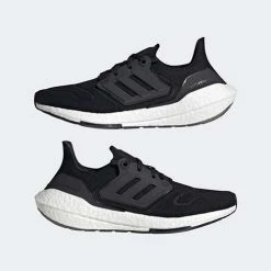 Adidas Shoes Women's ULTRABOOST 22 - Core Black/Core Black/Ftwr White - Regular (B) 12 Adidas Shoes Women's ULTRABOOST 22 - Core Black/Core Black/Ftwr White - Regular (B)