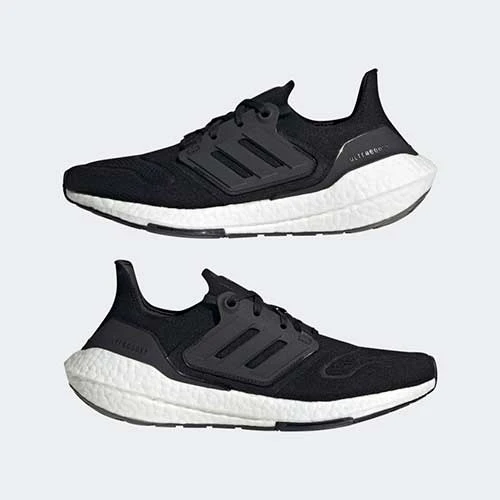 Adidas Shoes Women's ULTRABOOST 22 - Core Black/Core Black/Ftwr White - Regular (B) 5 Adidas Shoes Women's ULTRABOOST 22 - Core Black/Core Black/Ftwr White - Regular (B)