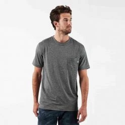 Vuori Men's Tradewind Performance Tee - Heather Grey