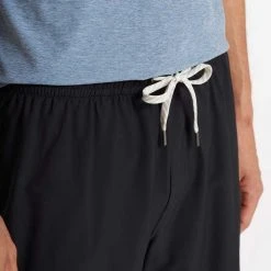 Vuori Men's Course Run Short - Black