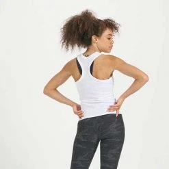 Vuori Women's Sunrise High Neck Tank - White