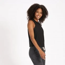 Vuori Women's Energy Top - Black