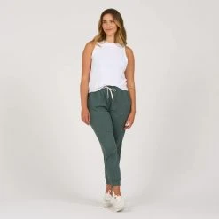 Vuori Tops Women's Energy Top - White