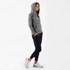 Vuori Women's Halo Performance Hoodie - Heather Grey Tops 9 Vuori Women's Halo Performance Hoodie - Heather Grey Tops