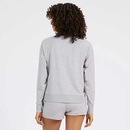 Vuori Women's Long-Sleeve Halo Crew - Pale Grey Heather 3 Vuori Women's Long-Sleeve Halo Crew - Pale Grey Heather