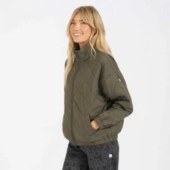 Vuori Jackets & Vests Women's Echo Insulated Bomber - Oregano 7 Vuori Jackets & Vests Women's Echo Insulated Bomber - Oregano
