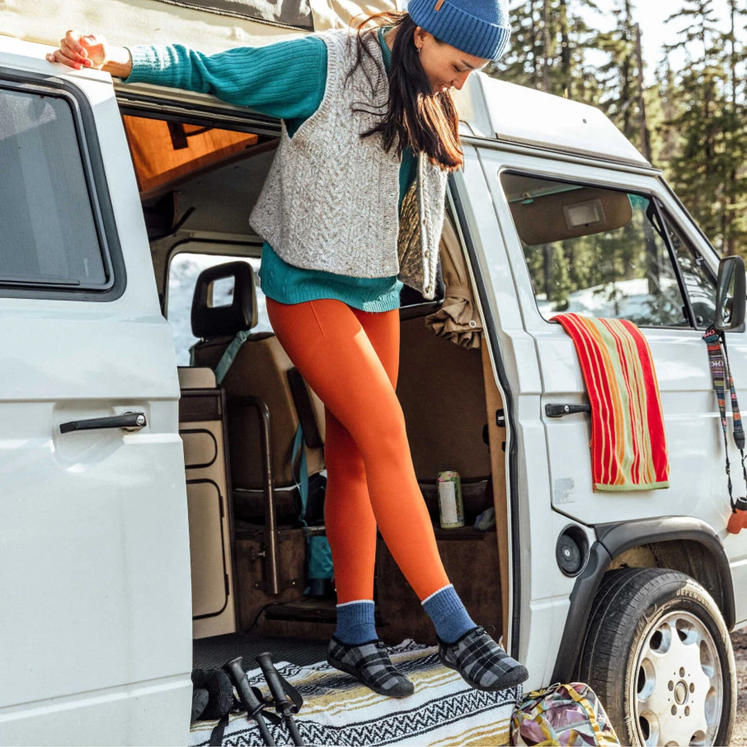 KEEN Women's Howser III Slide Shoe - Red Plaid/Black - Regular (B) 4 KEEN Women's Howser III Slide Shoe - Red Plaid/Black - Regular (B)