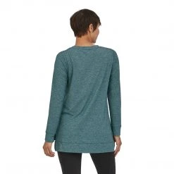 Patagonia Women's Long Sleeve Glorya Side Slit Top - Ink Black Tops 5 Patagonia Women's Long Sleeve Glorya Side Slit Top - Ink Black Tops