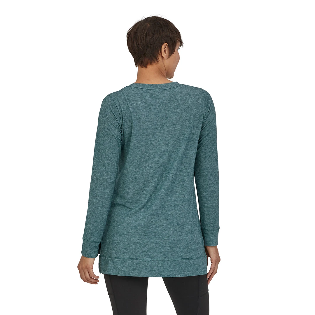 Patagonia Women's Long Sleeve Glorya Side Slit Top - Ink Black Tops 3 Patagonia Women's Long Sleeve Glorya Side Slit Top - Ink Black Tops