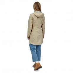 Patagonia Sustainability Women's Torrentshell 3L City Coat - Basin Green 10 Patagonia Sustainability Women's Torrentshell 3L City Coat - Basin Green