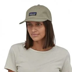 Patagonia Hats Unisex P-6 Label Trad Cap - Garden Green