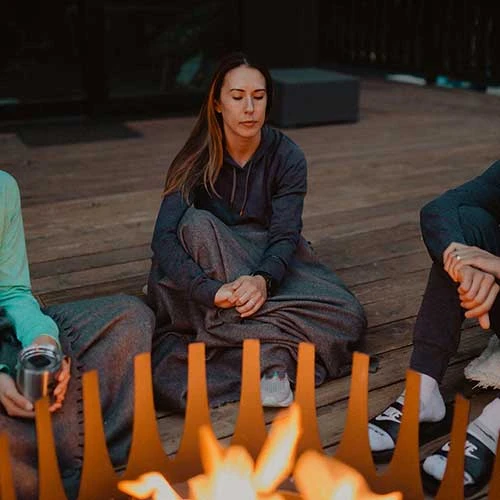 Rabbit Women's Sisterhood Cropped 2.0 Pullover - Charcoal 4 Rabbit Women's Sisterhood Cropped 2.0 Pullover - Charcoal