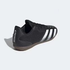 Adidas Men's Predator Freak .4 IN Sala Soccer Shoe - Core Black/Ftrw White/Gum