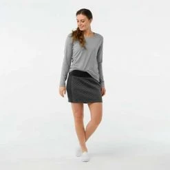 Smartwool Women's Diamond Peak Quilted Skirt - Black Heather Dresses & Skirts