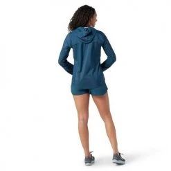 Smartwool Women's Merino Sport Ultra Light Hoodie - Twilight Blue