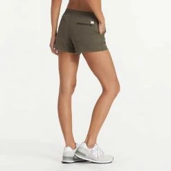 Vuori Women's Vintage Ripstop Short - Dark Oregano Bottoms