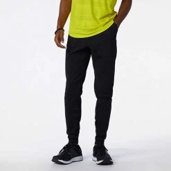 New Balance Men's Q Speed Jogger - Black Apparel