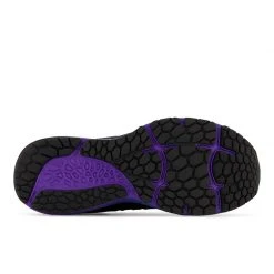 New Balance Women's Fresh Foam 880v11 GoreTEX Running Shoe - Black/Night Tide 10 New Balance Women's Fresh Foam 880v11 GoreTEX Running Shoe - Black/Night Tide