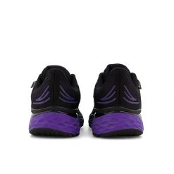 New Balance Women's Fresh Foam 880v11 GoreTEX Running Shoe - Black/Night Tide 15 New Balance Women's Fresh Foam 880v11 GoreTEX Running Shoe - Black/Night Tide