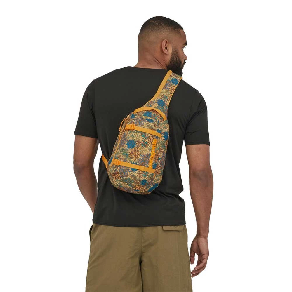 Patagonia Bags Atom Sling 8L - Canyon Hike: Saffron 3 Patagonia Bags Atom Sling 8L - Canyon Hike: Saffron