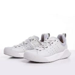 Deckers Lab Women's X-SCAPE NBK Low Sneaker - Blanc/Light Grey - Regular (B) 13 Deckers Lab Women's X-SCAPE NBK Low Sneaker - Blanc/Light Grey - Regular (B)