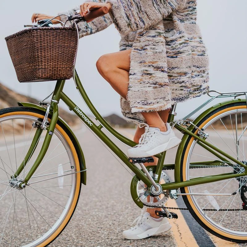 Deckers Lab Women's X-SCAPE NBK Low Sneaker - Blanc/Light Grey - Regular (B) 11 Deckers Lab Women's X-SCAPE NBK Low Sneaker - Blanc/Light Grey - Regular (B)