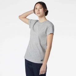 New Balance Women's She Runs Grand Rapids Script Relentless Crew - Athletic Grey Heather/Pink Tops