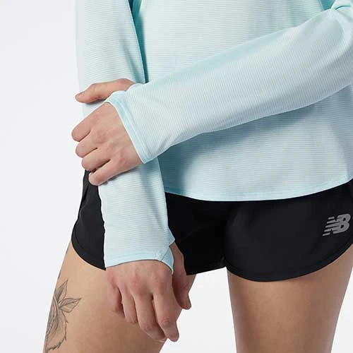 New Balance Women's Accelerate Long Sleeve - Pale Blue Chill 4 New Balance Women's Accelerate Long Sleeve - Pale Blue Chill
