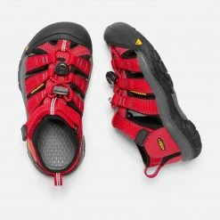 KEEN Youth Big Kids' Newport H2 Sandal - Ribbon Red/Gargoyle