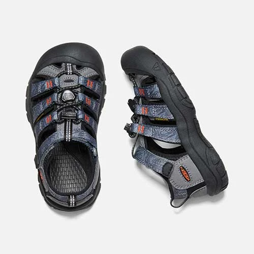 KEEN Youth Little Kids' Newport H2 Sandal - Steel Grey/Black 5 KEEN Youth Little Kids' Newport H2 Sandal - Steel Grey/Black