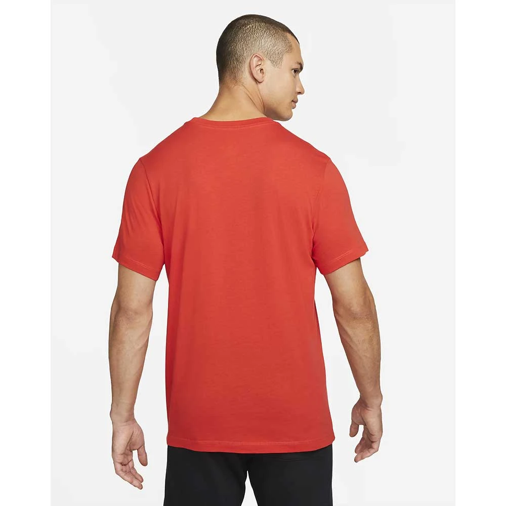Nike Men's Liverpool FC Future Crest T - Rush Red/Chrome Yellow Fanwear 2 Nike Men's Liverpool FC Future Crest T - Rush Red/Chrome Yellow Fanwear