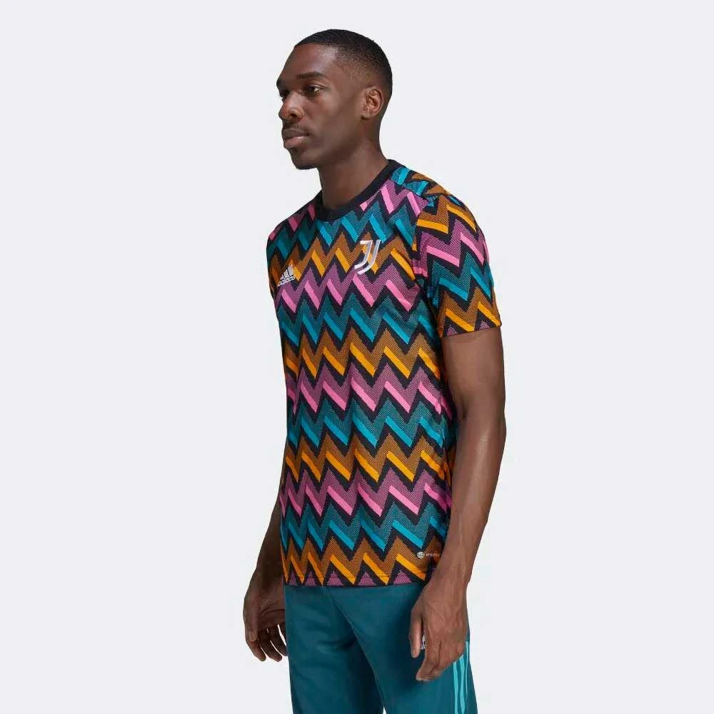 Adidas Juventus 21/22 Pre Match Jersey - Black/Scream Pink 2 Adidas Juventus 21/22 Pre Match Jersey - Black/Scream Pink