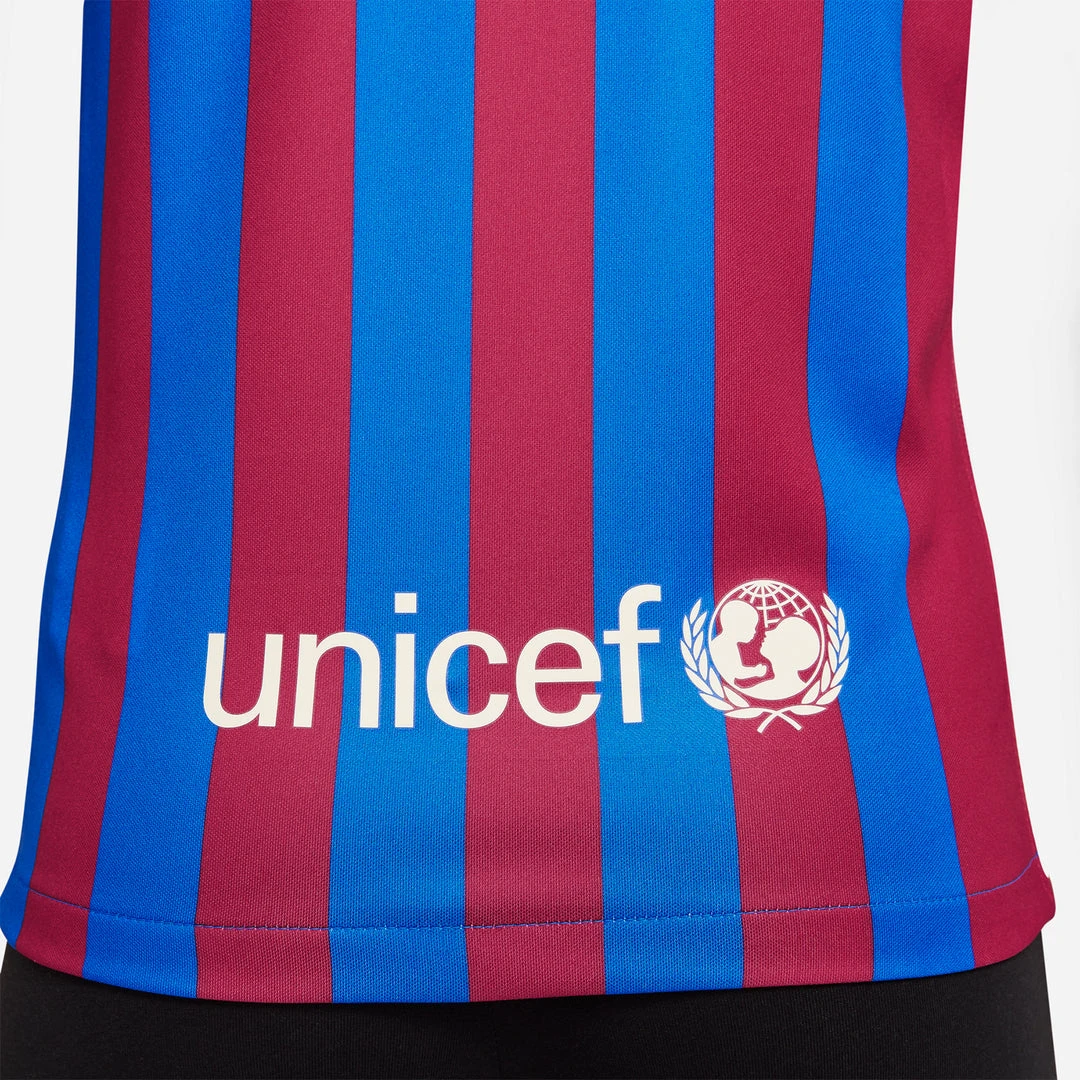 Nike Youth FC Barcelona 2021/22 Stadium Home Jersey - Soar/Pale Ivory 10 Nike Youth FC Barcelona 2021/22 Stadium Home Jersey - Soar/Pale Ivory