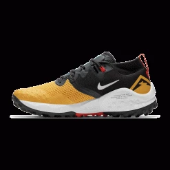 Men's Nike Wildhorse 7 Trail Running Shoe - Dark Sulphur/Pure Platinum/Off Noir - Regular (D)